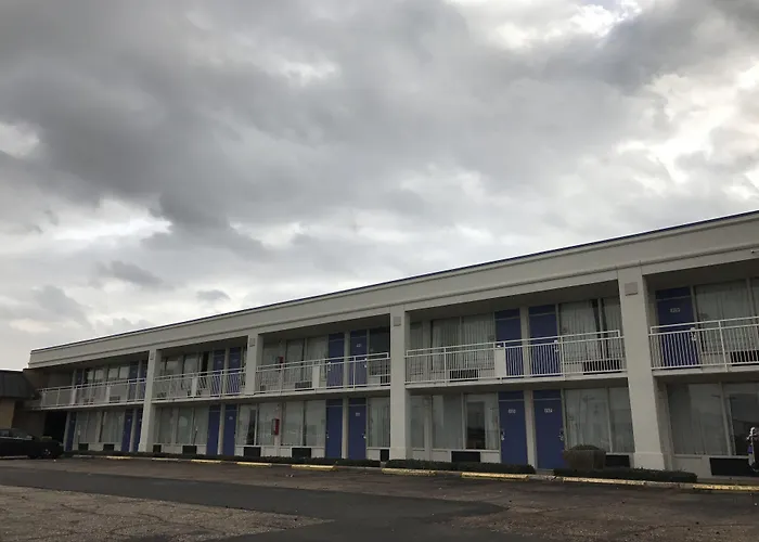 Motel 6-Natchitoches, La